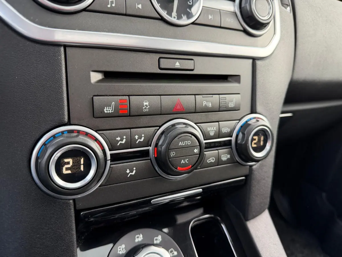 3.0 SDV6 Black&White | 3E EIGENAAR | 3/6/12MND GARANTIE | AUTOMAAT | PANO | 7PERS | LUCHTVERING | TREKHAAK | XENON | GOED ONDERHOUDEN |