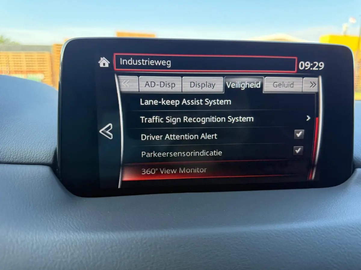 2.0 SkyActiv-G 165 Comfort | 2E EIGENAAR | 3/6/12MND GARANTIE | DAB | LED | STOEL/STUUR VERW. | CARPLAY | NAVI | CAMERA |