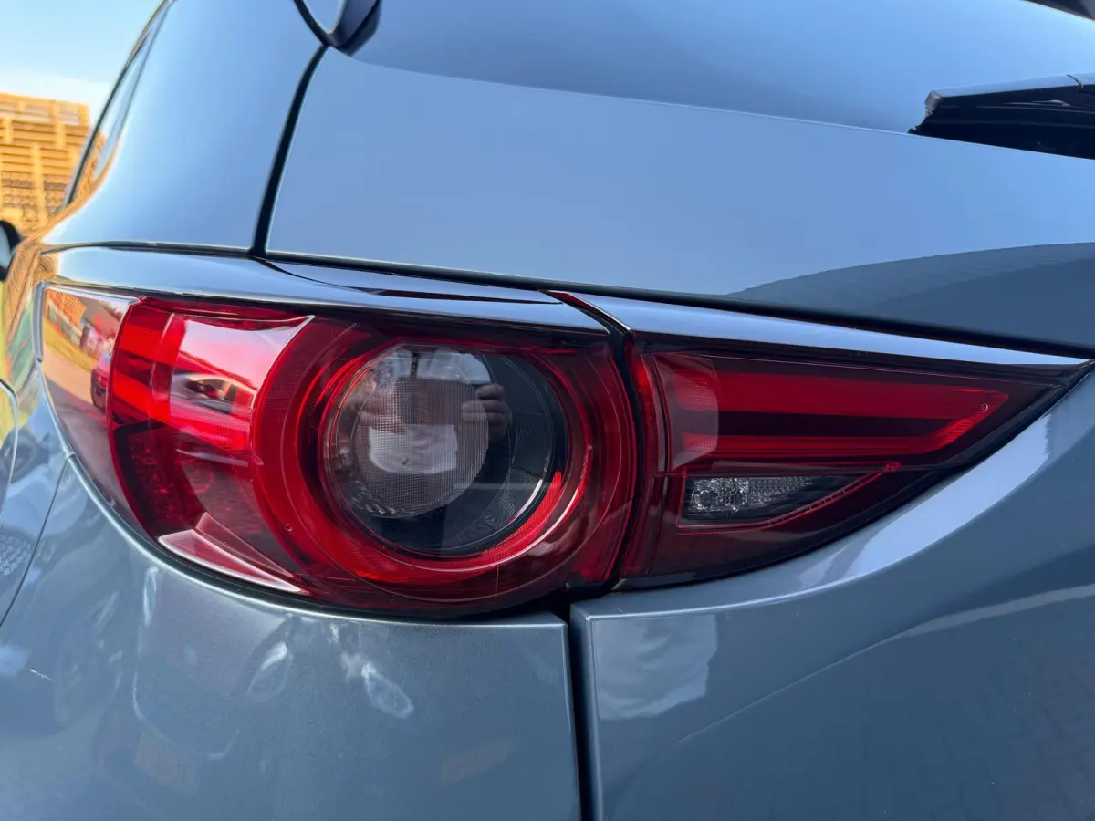 2.0 SkyActiv-G 165 Comfort | 2E EIGENAAR | 3/6/12MND GARANTIE | DAB | LED | STOEL/STUUR VERW. | CARPLAY | NAVI | CAMERA |