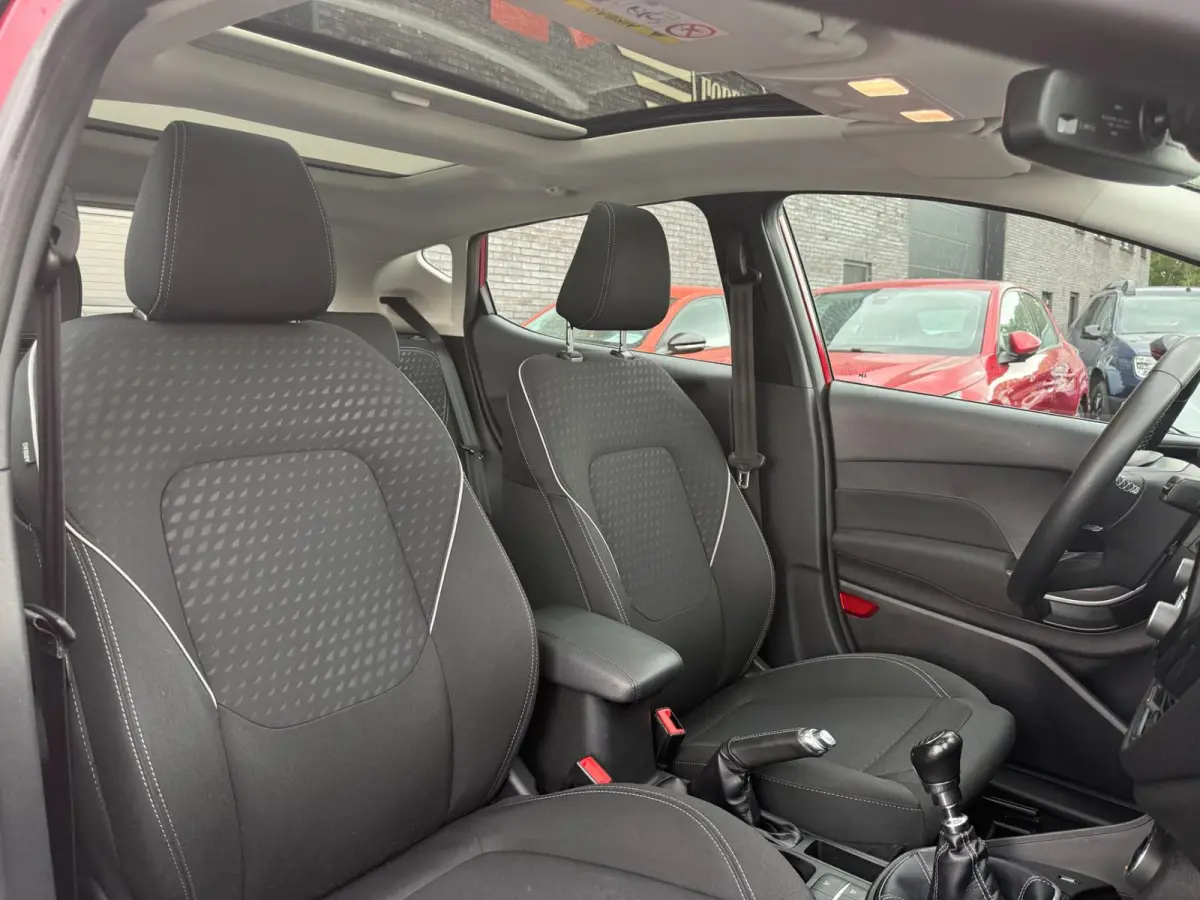 1.0 EcoBoost Titanium | 2E EIGENAAR | 3/6 OF 12 MND GARANTIE | CAMERA | PANO DAK | TREKHAAK | CARPLAY |