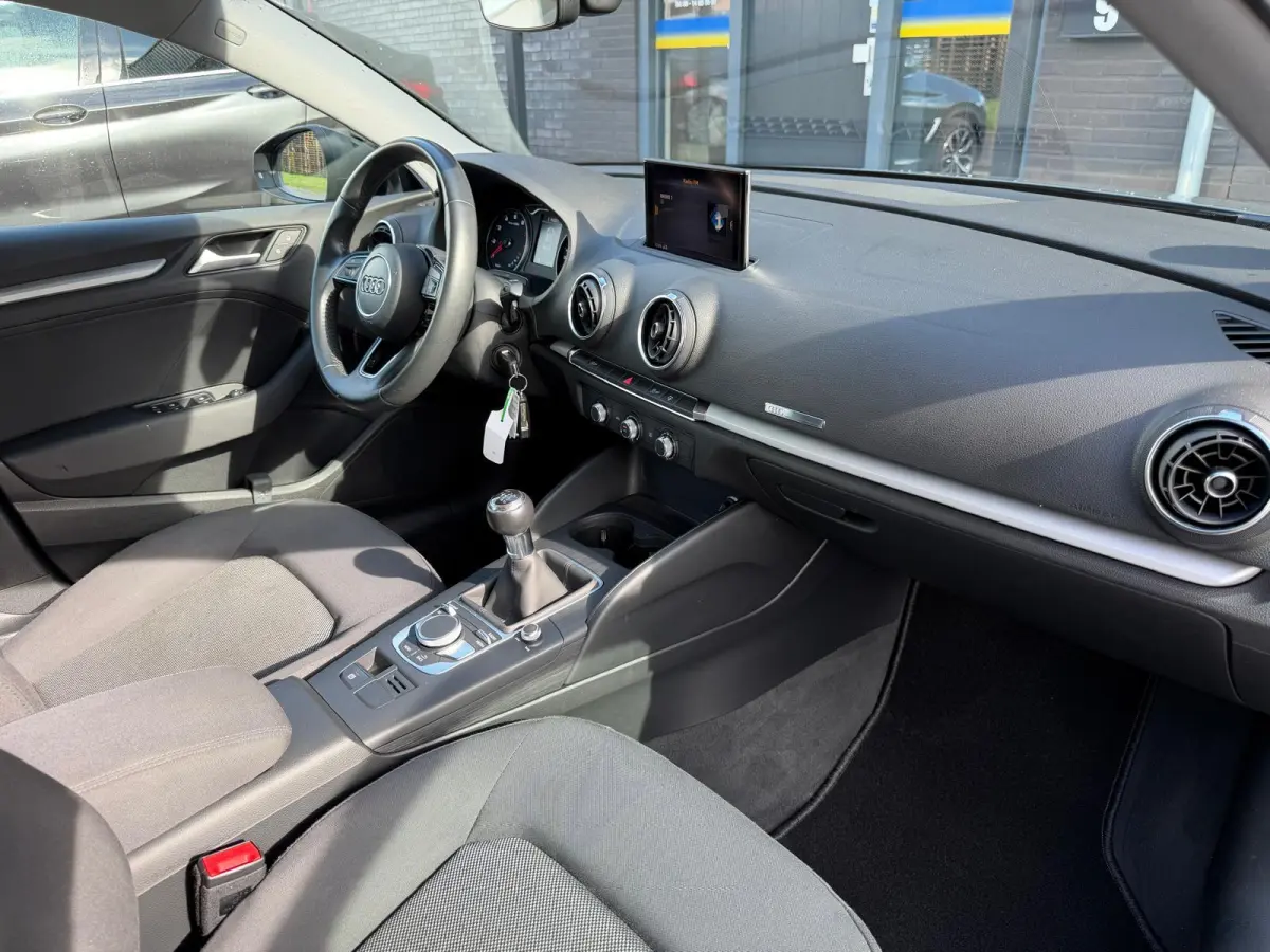 1.0 TFSI Pro Line | 2E EIGENAAR | 3/6/12MND GARANTIE | NL AUTO | CRUISE | XENON | BLUETOOTH | AIRCO | LMV | PDC |