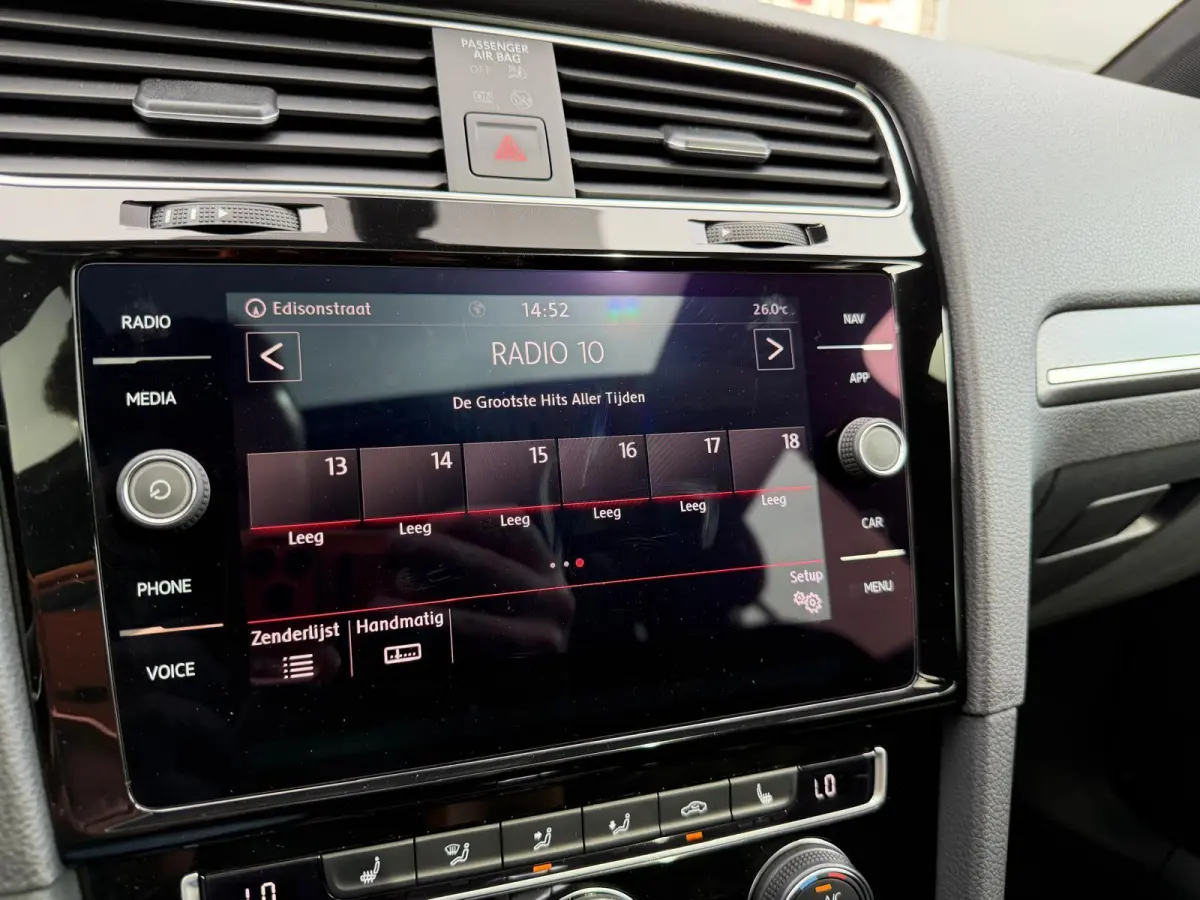 2.0 TSI GTI Performance | 3/6/12MND GARANTIE | PANO | LED | ACC | TREKHAAK | NAVI | STOELVERW. |