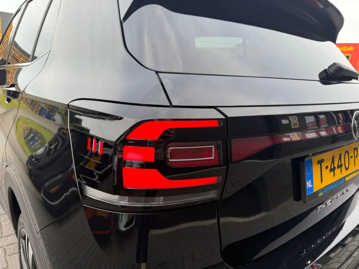 1.0 TSI R-Line | 1E EIGENAAR | 3/6/12MND GARANTIE| AUTOMAAT | LED | CARPLAY | DIGITAAL COCKPIT | DAB | CRUISE |