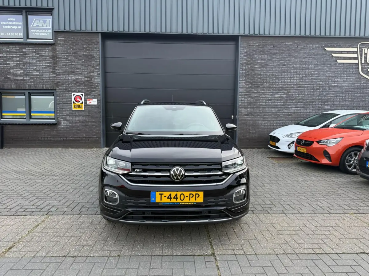 1.0 TSI R-Line | 1E EIGENAAR | 3/6/12MND GARANTIE| AUTOMAAT | LED | CARPLAY | DIGITAAL COCKPIT | DAB | CRUISE |
