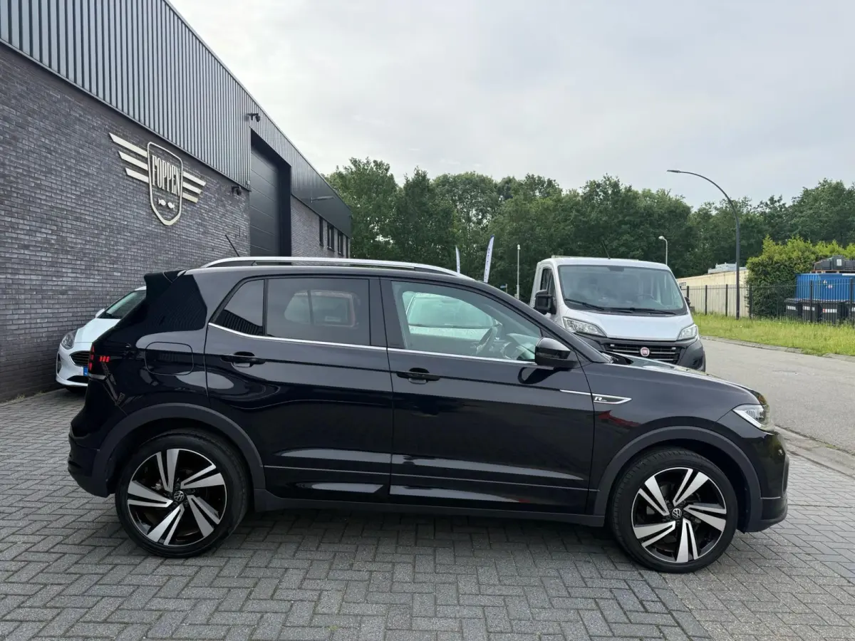 1.0 TSI R-Line | 1E EIGENAAR | 3/6/12MND GARANTIE| AUTOMAAT | LED | CARPLAY | DIGITAAL COCKPIT | DAB | CRUISE |