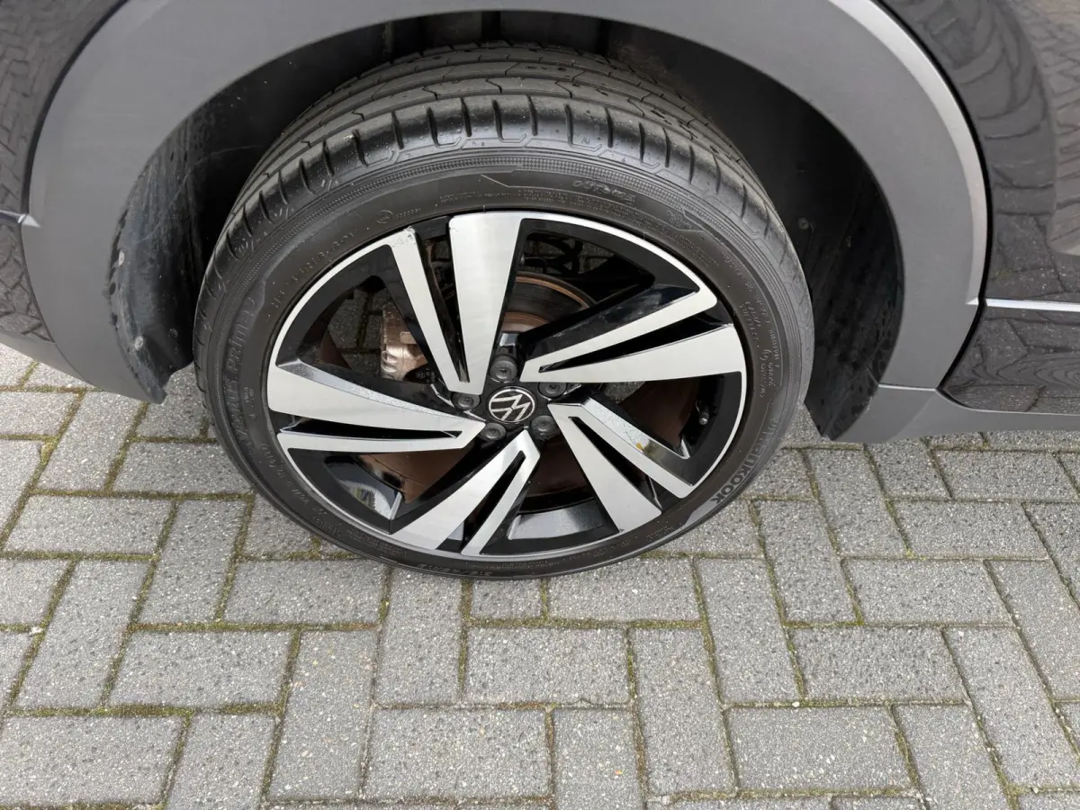 1.0 TSI R-Line | 1E EIGENAAR | 3/6/12MND GARANTIE| AUTOMAAT | LED | CARPLAY | DIGITAAL COCKPIT | DAB | CRUISE |