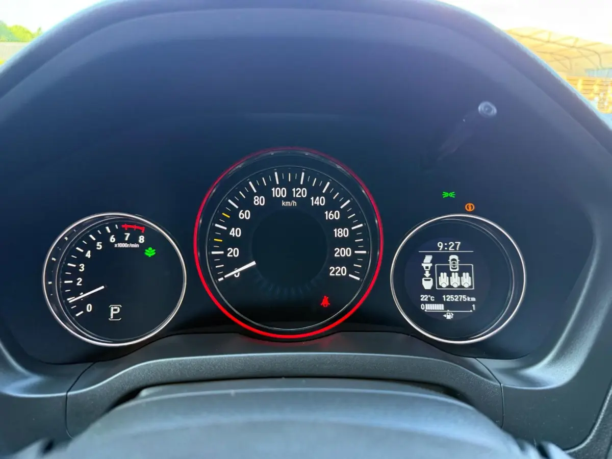 1.5 i-VTEC Executive | 1E EIGENAAR | 3/6/12MND GARANTIE | AUTOMAAT | PANO | LED | DAB | NAVI | CRUISE |
