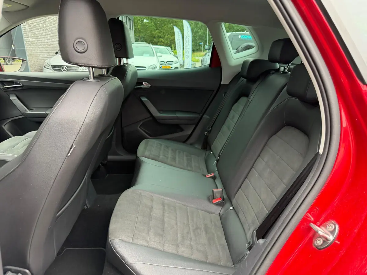 1.0 TSI Style Business Intense | 1E EIGENAAR | 3/6/12 MND GARANTIE | AUTOMAAT | ACC | CARPLAY |