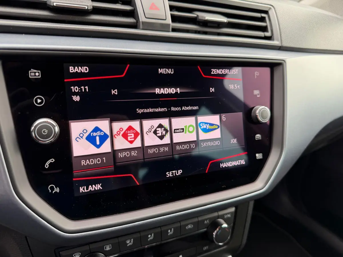 1.0 TSI Style Business Intense | 1E EIGENAAR | 3/6/12 MND GARANTIE | AUTOMAAT | ACC | CARPLAY |