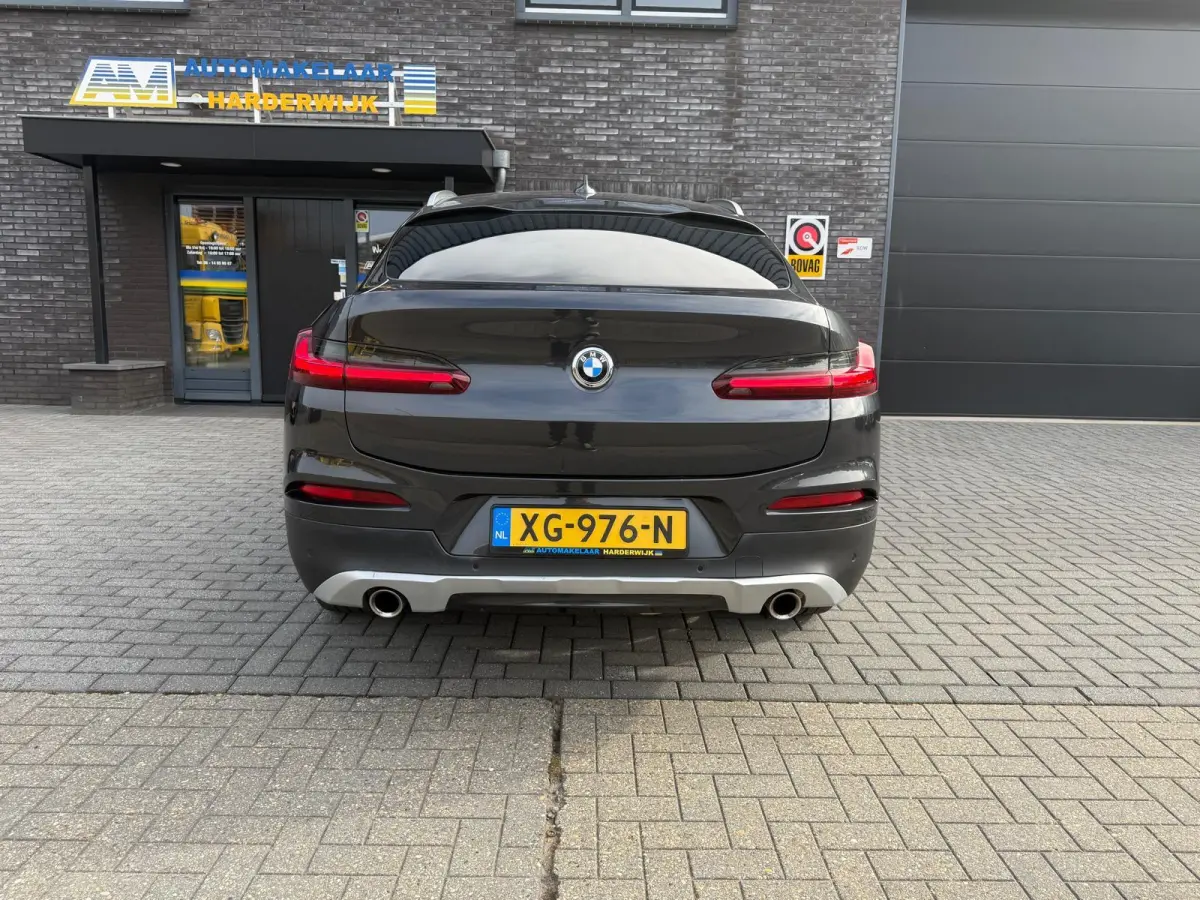 xDrive20i High Executive | 1E EIGENAAR | 3/6/12MND GARANTIE | LED | DAB | CRUISE | TREKHAAK | NAVI | LEDER | HEAD-UP |