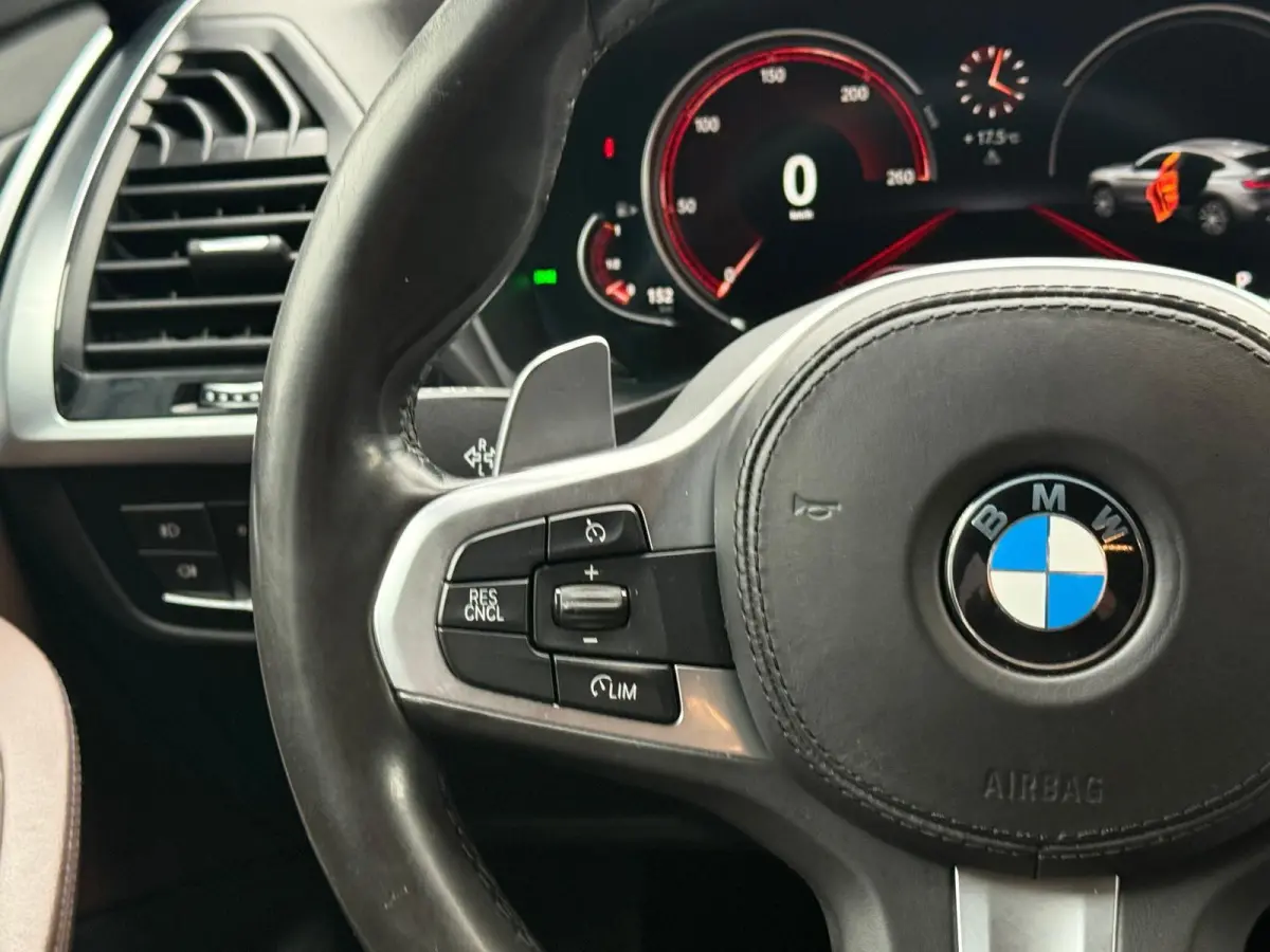 xDrive20i High Executive | 1E EIGENAAR | 3/6/12MND GARANTIE | LED | DAB | CRUISE | TREKHAAK | NAVI | LEDER | HEAD-UP |