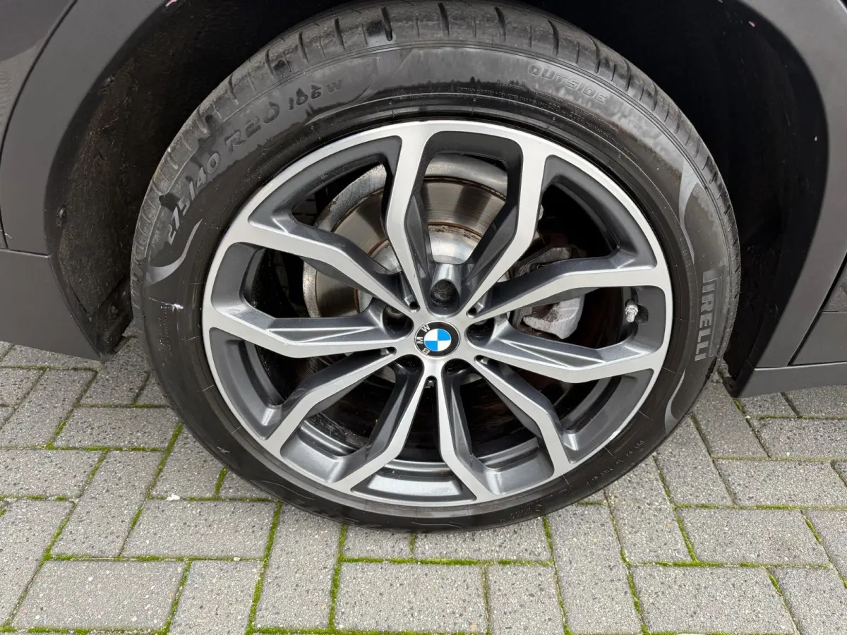 xDrive20i High Executive | 1E EIGENAAR | 3/6/12MND GARANTIE | LED | DAB | CRUISE | TREKHAAK | NAVI | LEDER | HEAD-UP |