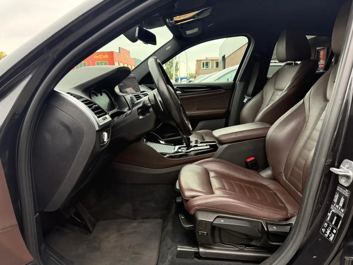 xDrive20i High Executive | 1E EIGENAAR | 3/6/12MND GARANTIE | LED | DAB | CRUISE | TREKHAAK | NAVI | LEDER | HEAD-UP |