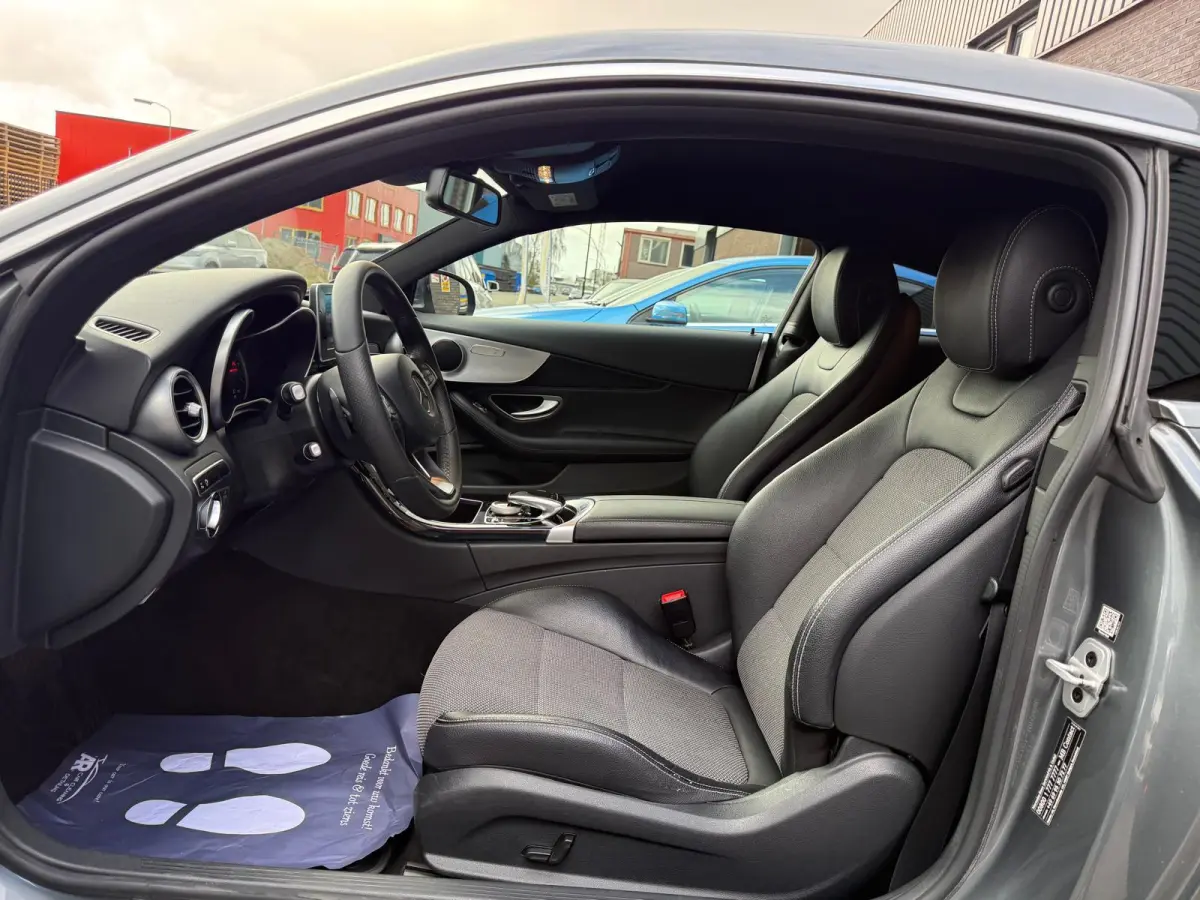 220 d Edition 1 | 1E EIGENAAR | 3/6/12MND GARANTIE | 360 CAMERA | AUTOMAAT | CRUISE | AIRCO | LED | LMV |