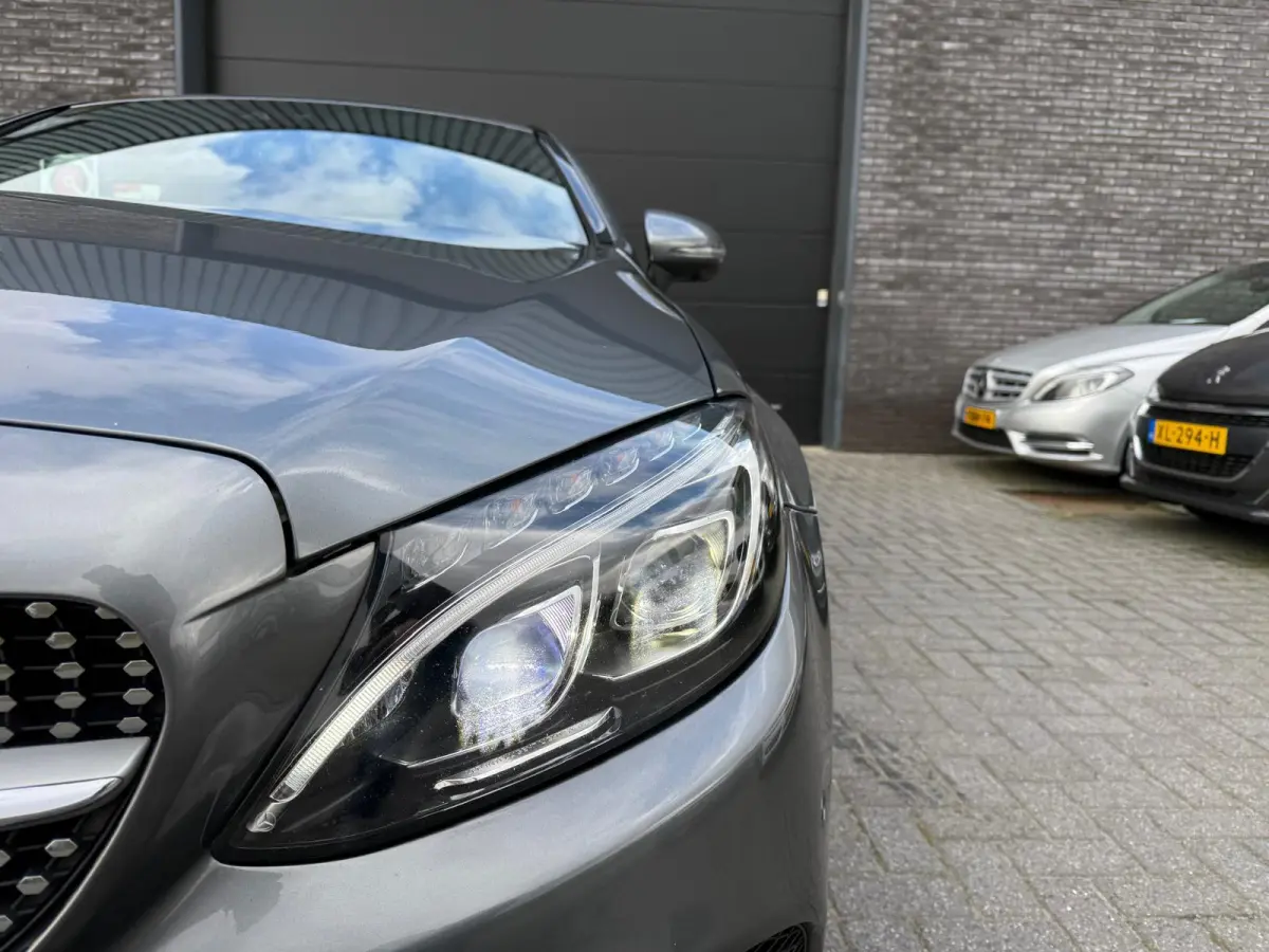 220 d Edition 1 | 1E EIGENAAR | 3/6/12MND GARANTIE | 360 CAMERA | AUTOMAAT | CRUISE | AIRCO | LED | LMV |