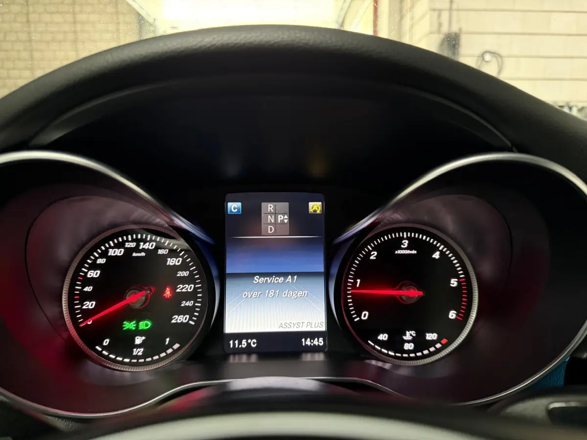220 d Edition 1 | 1E EIGENAAR | 3/6/12MND GARANTIE | 360 CAMERA | AUTOMAAT | CRUISE | AIRCO | LED | LMV |