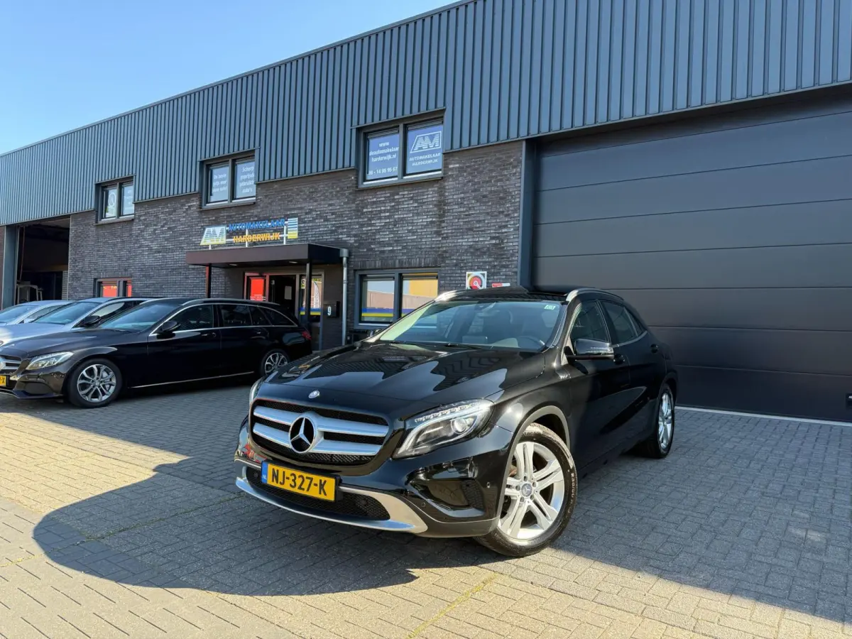 200 Prestige | 1E EIGENAAR | 3/6/12MND GARANTIE| AUTOMAAT | PANO | LED | TREKHAAK | CRUISE | LMV |
