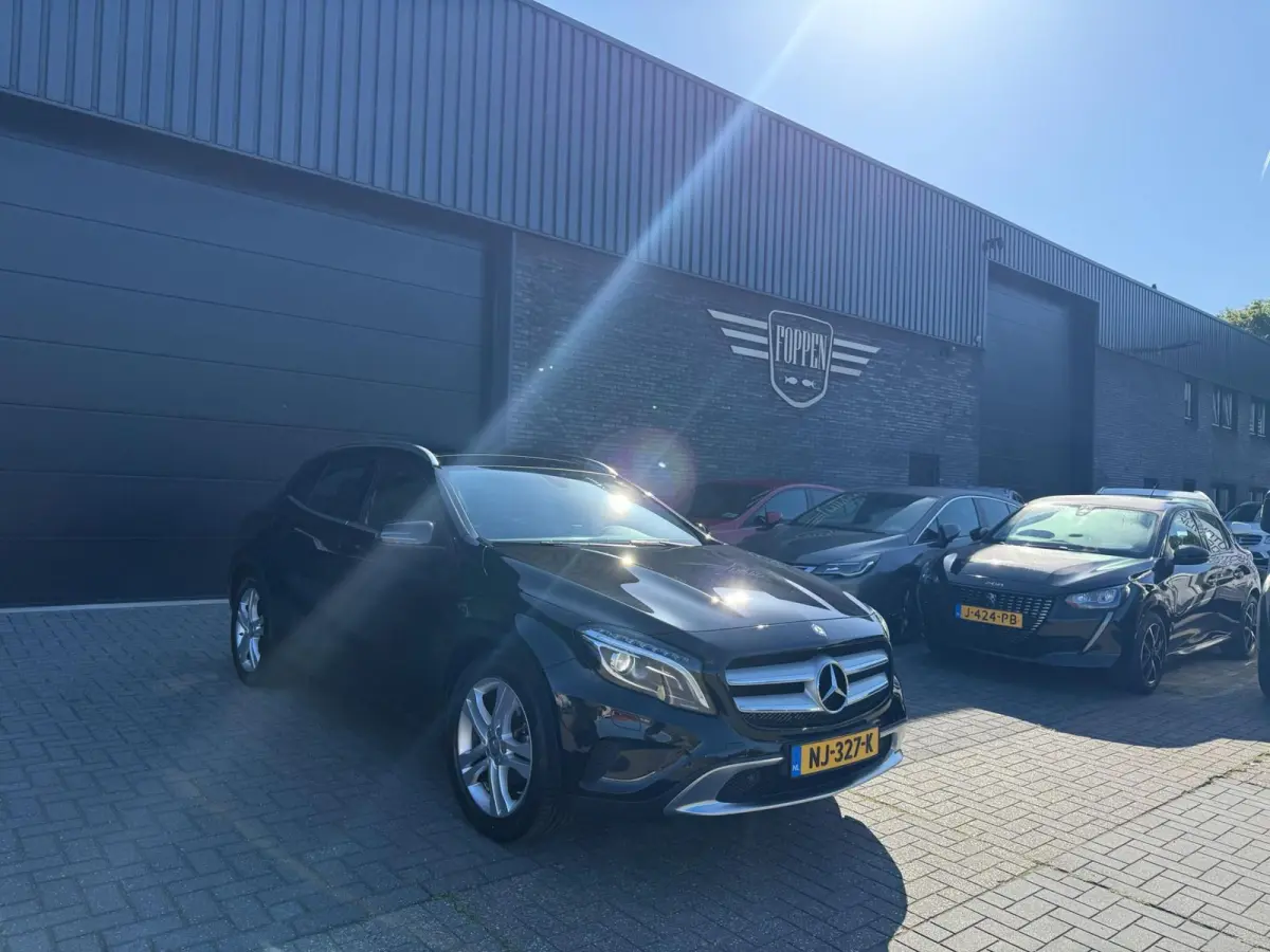 200 Prestige | 1E EIGENAAR | 3/6/12MND GARANTIE| AUTOMAAT | PANO | LED | TREKHAAK | CRUISE | LMV |