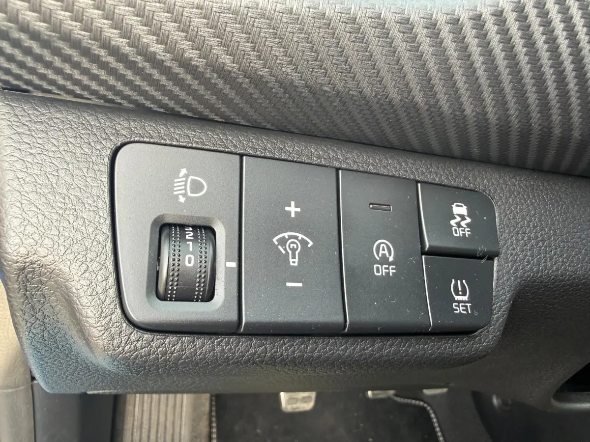 1.0 T-GDi MHEV GT-Line | 1E EIGENAAR | 3/6/12MND GARANTIE | DAB | CARPLAY | CRUISE |STOELVERWARMING | NAVI |