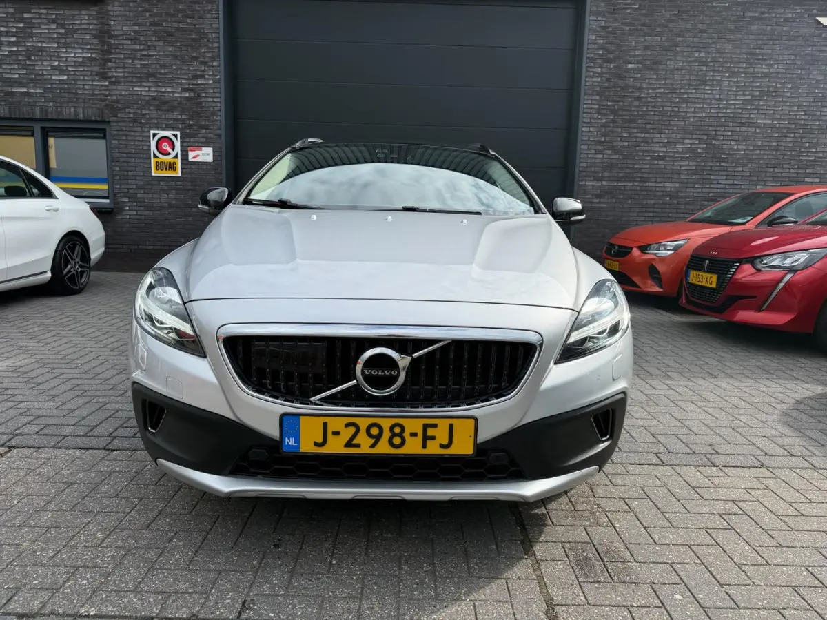 1.5 T3 Summum | 2E EIGENAAR | 3/6 of 12 MND GARANTIE | PANO DAK | CAMERA | NAVI | MEMORY |