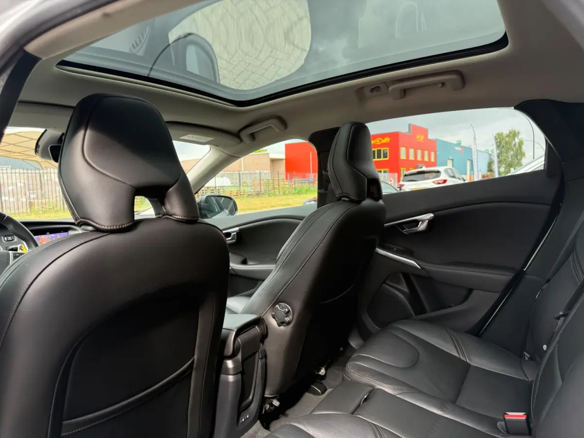 1.5 T3 Summum | 2E EIGENAAR | 3/6 of 12 MND GARANTIE | PANO DAK | CAMERA | NAVI | MEMORY |