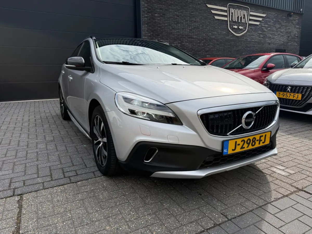 1.5 T3 Summum | 2E EIGENAAR | 3/6 of 12 MND GARANTIE | PANO DAK | CAMERA | NAVI | MEMORY |