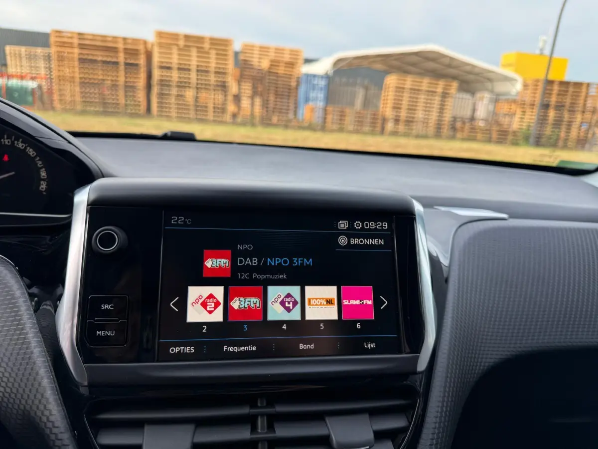 1.2 110PK GT-Line | 1E EIGENAAR | 3/6/12 MND GARANTIE | AUTOMAAT | PANO | NAVI | CARPLAY | CRUISE | LMV |