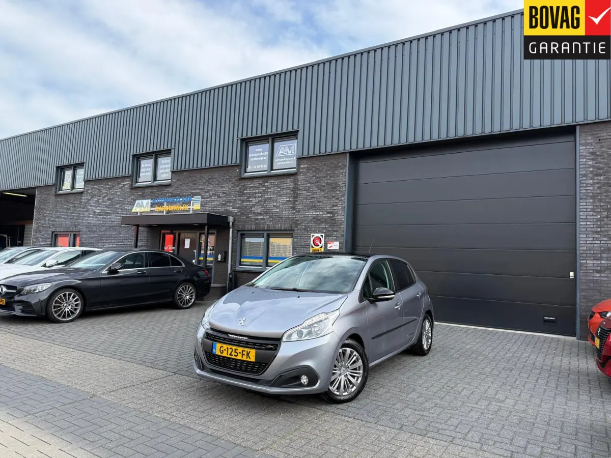 1.2 110PK GT-Line | 1E EIGENAAR | 3/6/12 MND GARANTIE | AUTOMAAT | PANO | NAVI | CARPLAY | CRUISE | LMV |
