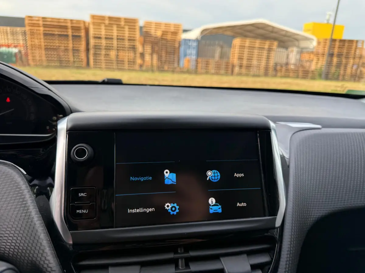 1.2 110PK GT-Line | 1E EIGENAAR | 3/6/12 MND GARANTIE | AUTOMAAT | PANO | NAVI | CARPLAY | CRUISE | LMV |