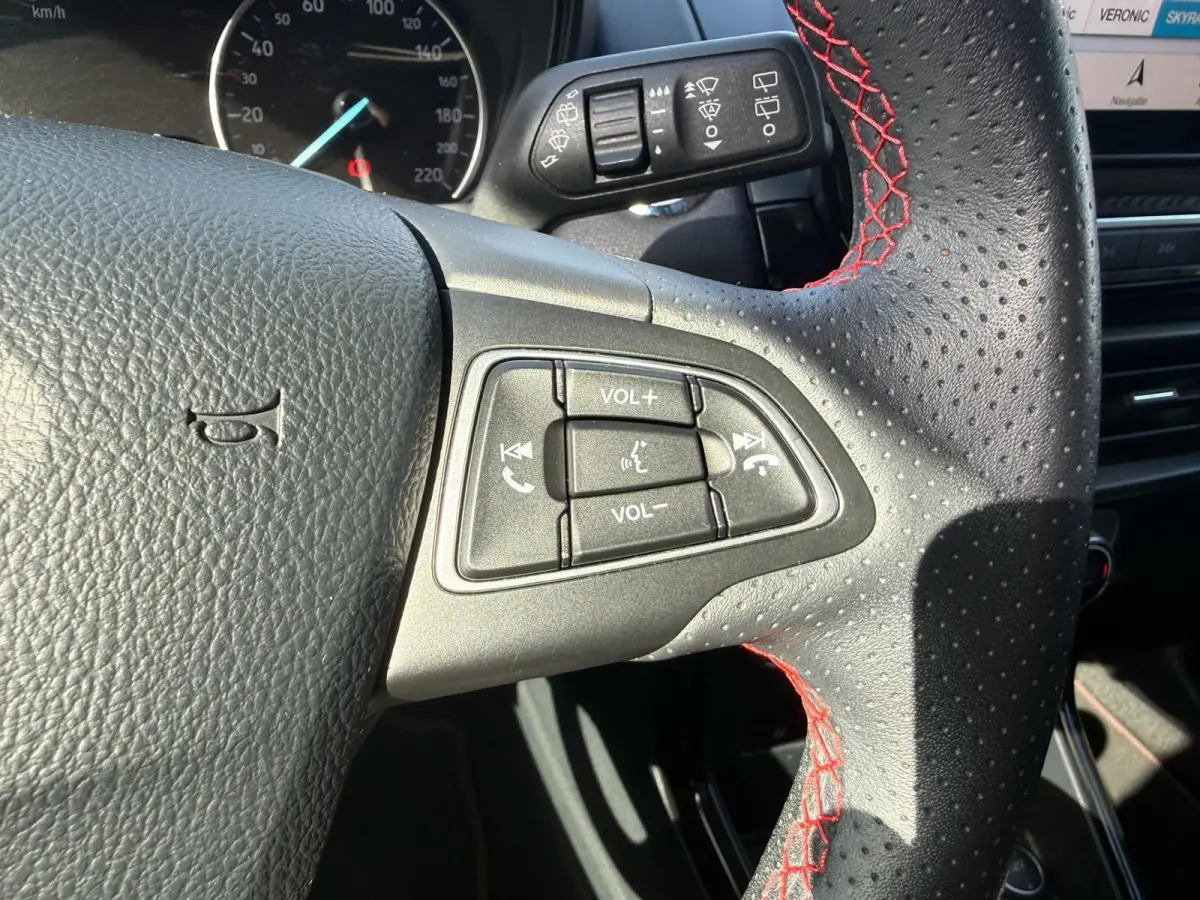 1.0 EcoBoost ST-Line Black | 1E EIGENAAR | 3/6/12MND GARANTIE | CRUISE | SFEERVERLICHTING |  STOELVERWARM. | CARPLAY |
