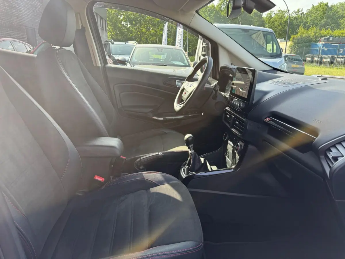 1.0 EcoBoost ST-Line Black | 1E EIGENAAR | 3/6/12MND GARANTIE | CRUISE | SFEERVERLICHTING |  STOELVERWARM. | CARPLAY |