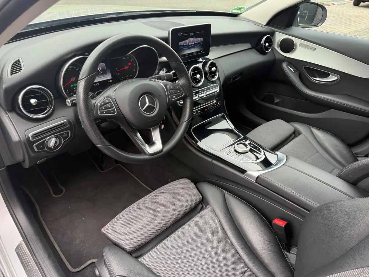 180 Business Solution | 2E EIGENAAR |3/6/12MND GARANTIE | AUTOMAAT | CRUISE | LED | CAMERA | STOELVERW. | NAVI |