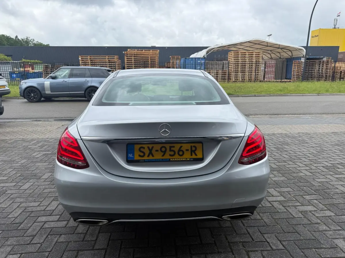 180 Business Solution | 2E EIGENAAR |3/6/12MND GARANTIE | AUTOMAAT | CRUISE | LED | CAMERA | STOELVERW. | NAVI |