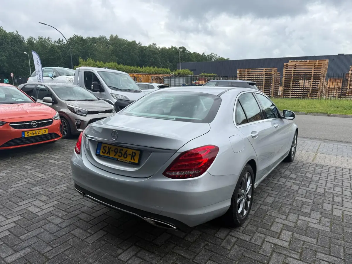 180 Business Solution | 2E EIGENAAR |3/6/12MND GARANTIE | AUTOMAAT | CRUISE | LED | CAMERA | STOELVERW. | NAVI |