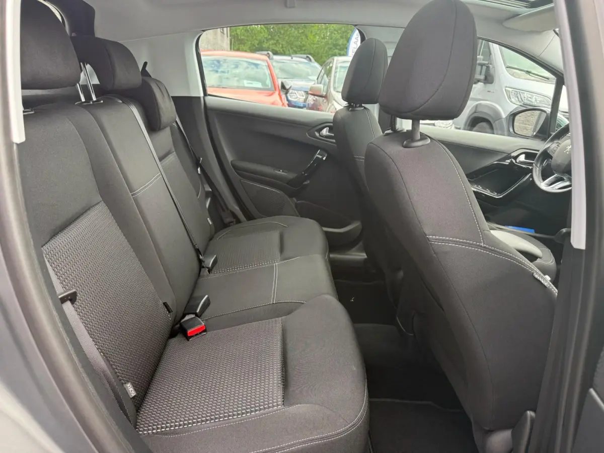 1.2 110PK Allure | 2E EIGENAAR | 3/6/12MND GARANTIE | PANO | DAB | CARPLAY | NAVI | CRUISE | JBL | AIRCO | TREKHAAK | MAT |