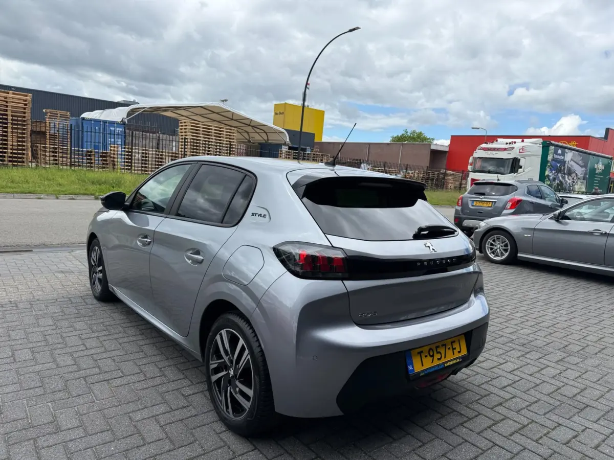 75PK Style | 1E EIGENAAR | 3/6/12MND GARANTIE| LED | CARPLAY | NAVI | CRUISE | CLIMA | LMV |