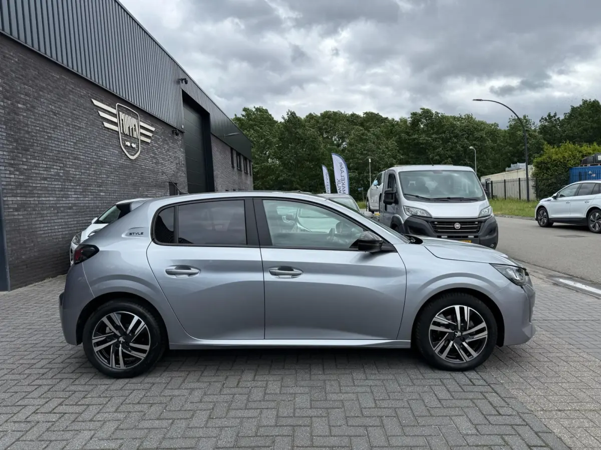 75PK Style | 1E EIGENAAR | 3/6/12MND GARANTIE| LED | CARPLAY | NAVI | CRUISE | CLIMA | LMV |
