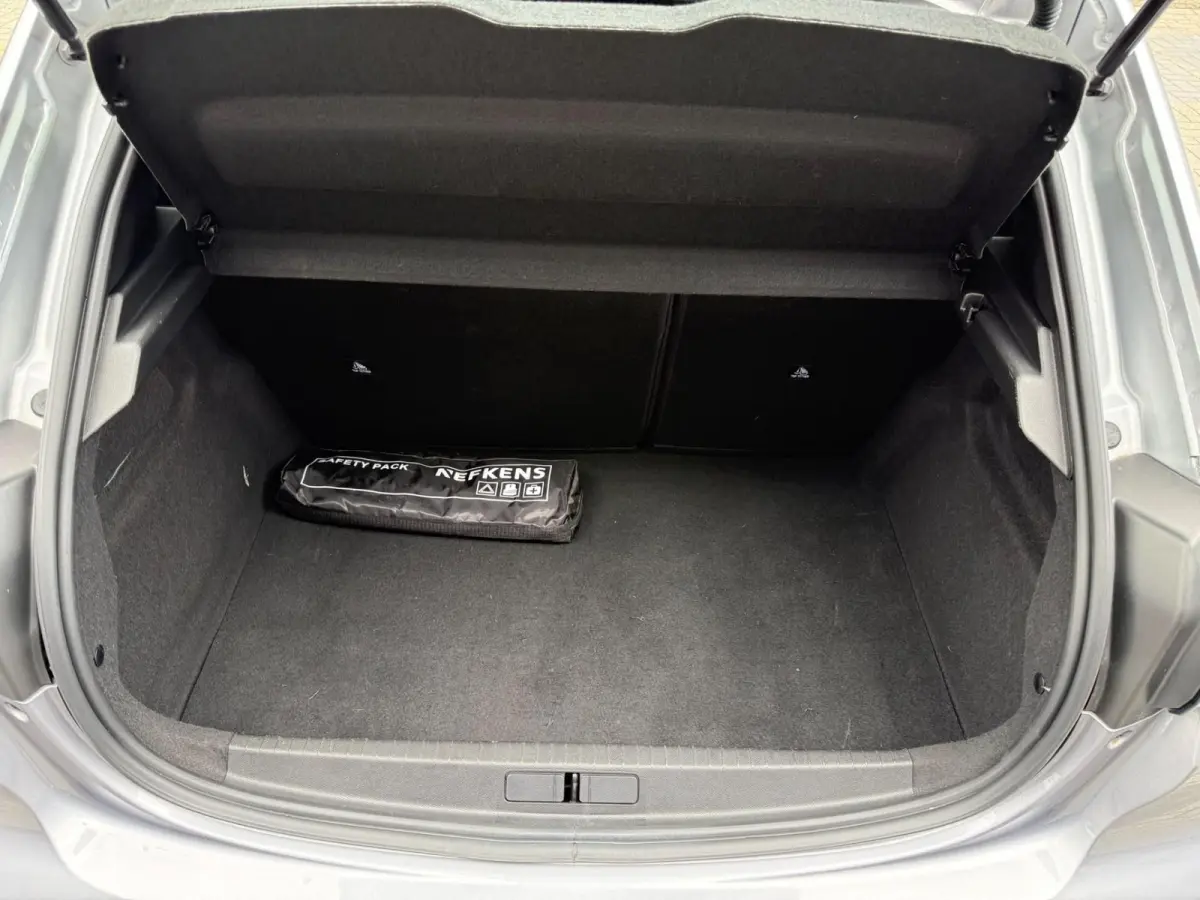 75PK Style | 1E EIGENAAR | 3/6/12MND GARANTIE| LED | CARPLAY | NAVI | CRUISE | CLIMA | LMV |