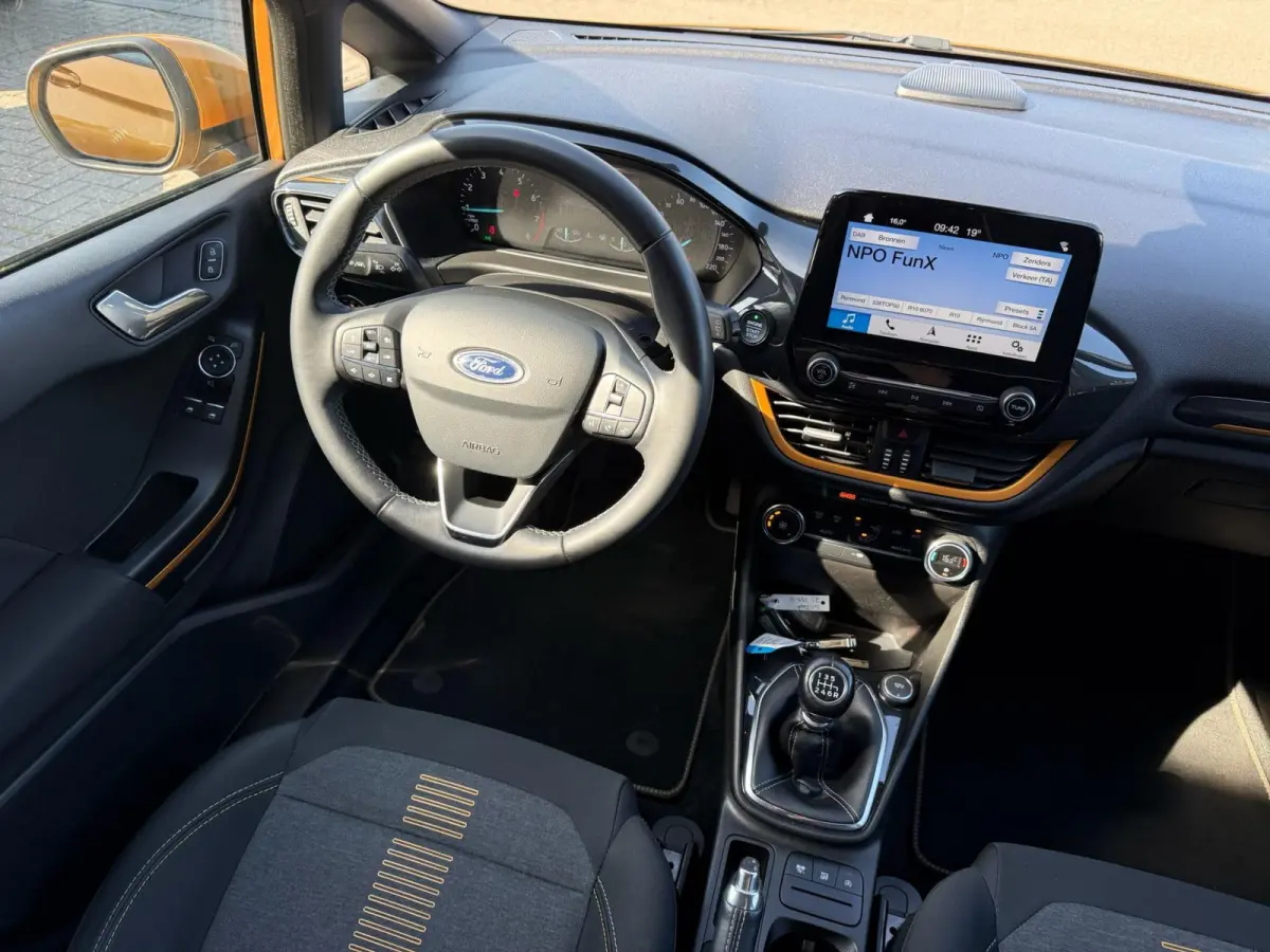 1.0 EcoBoost Active First Edition | 2E EIGENAAR | 3/6/12MND GARANTIE | AIRCO | CRUISE | DAB | CARPLAY | TREKHAAK | NAVI |