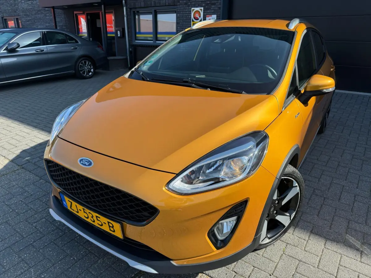 1.0 EcoBoost Active First Edition | 2E EIGENAAR | 3/6/12MND GARANTIE | AIRCO | CRUISE | DAB | CARPLAY | TREKHAAK | NAVI |
