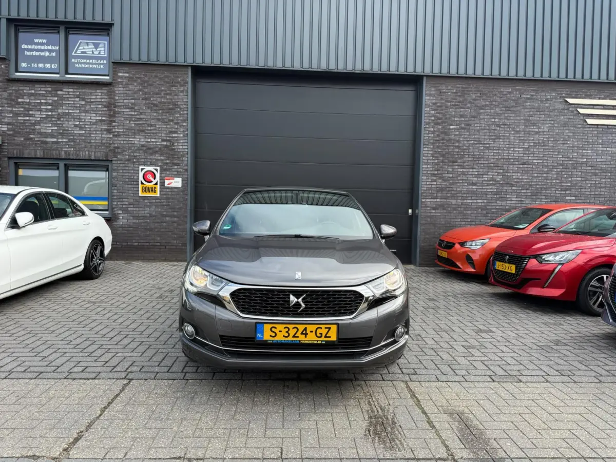 1.2 130PK Chic | 1E EIGENAAR | 3/6/12 MND GARANTIE | CLIMA | CARPLAY | CRUISE | LMV |