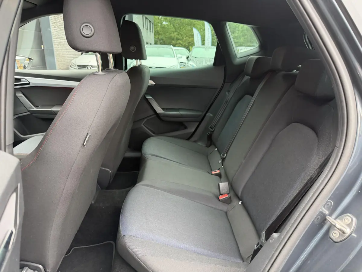 1.0 TSI FR Business Intense | 1E EIGENAAR | 3/6/12MND GARANTIE  | AUTOMAAT | CRUISE | LED | CARPLAY | CAMERA | DAB | NAVI |