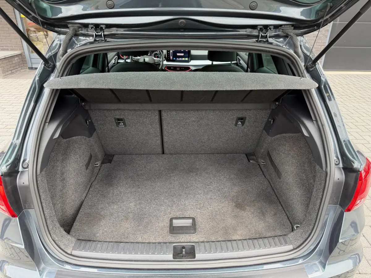 1.0 TSI FR Business Intense | 1E EIGENAAR | 3/6/12MND GARANTIE  | AUTOMAAT | CRUISE | LED | CARPLAY | CAMERA | DAB | NAVI |