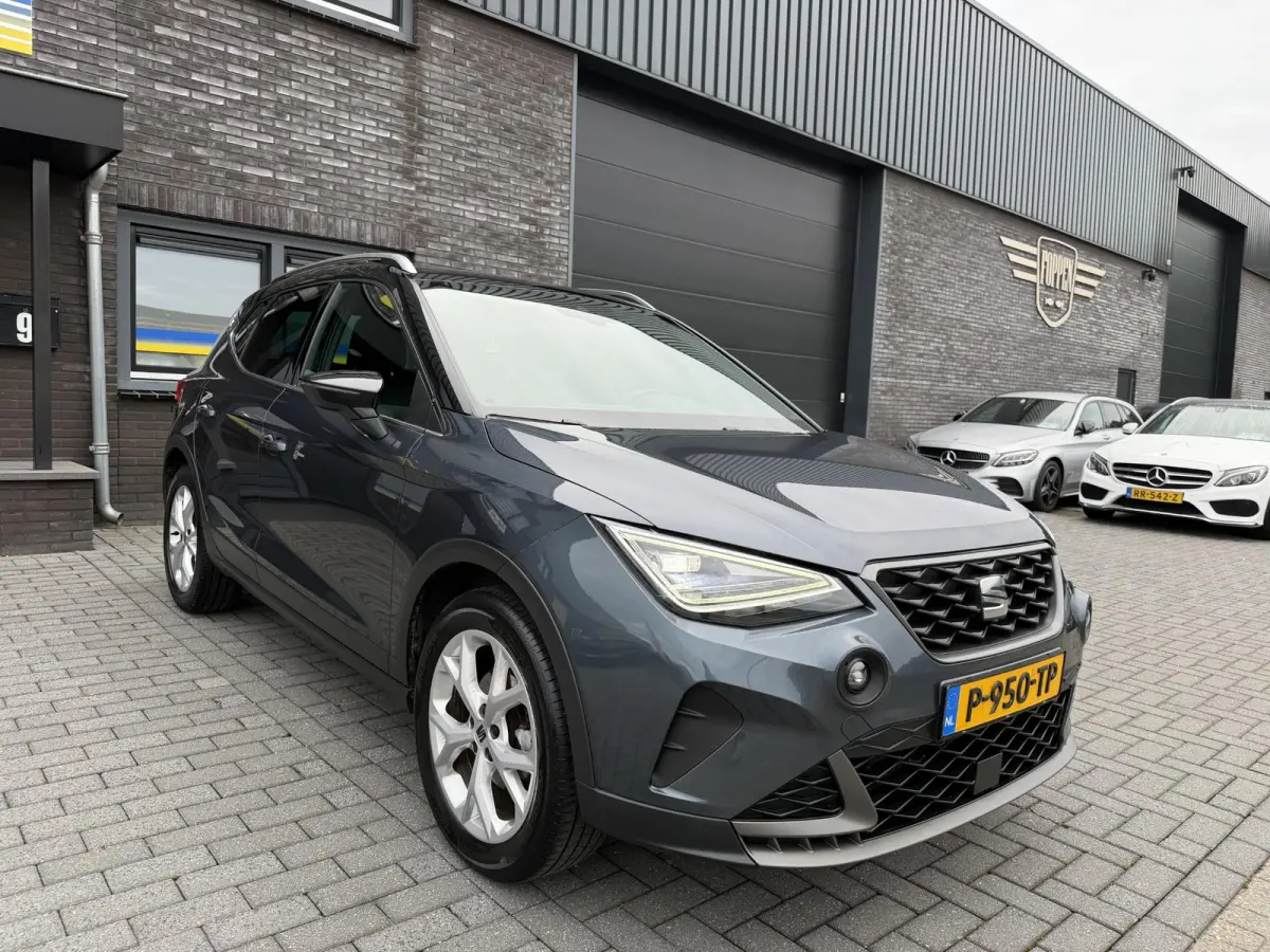 1.0 TSI FR Business Intense | 1E EIGENAAR | 3/6/12MND GARANTIE  | AUTOMAAT | CRUISE | LED | CARPLAY | CAMERA | DAB | NAVI |