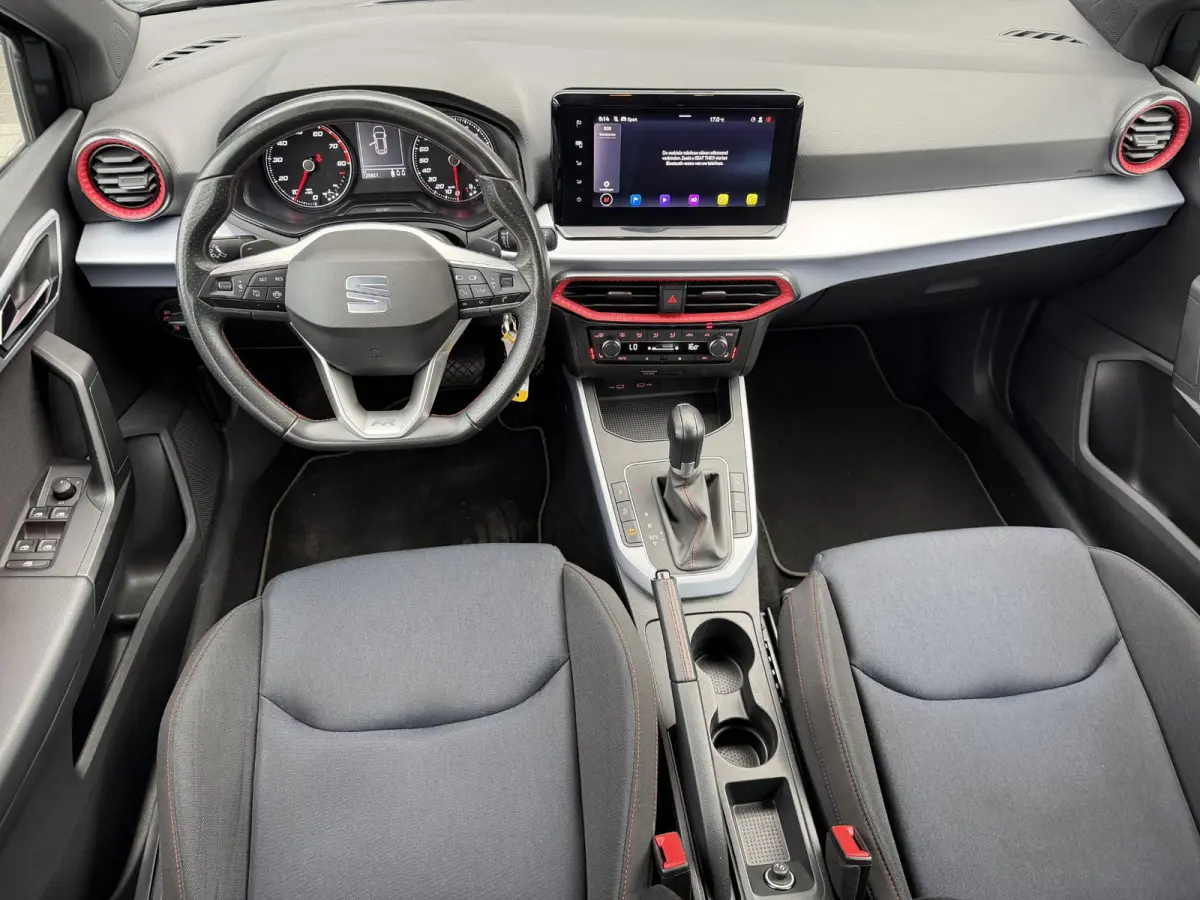 1.0 TSI FR Business Intense | 1E EIGENAAR | 3/6/12MND GARANTIE  | AUTOMAAT | CRUISE | LED | CARPLAY | CAMERA | DAB | NAVI |