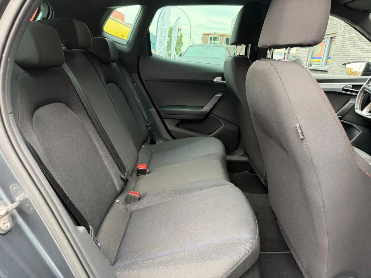 1.0 TSI FR Business Intense | 1E EIGENAAR | 3/6/12MND GARANTIE  | AUTOMAAT | CRUISE | LED | CARPLAY | CAMERA | DAB | NAVI |