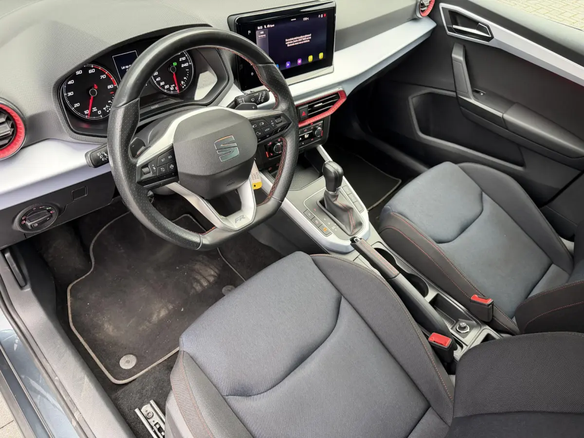1.0 TSI FR Business Intense | 1E EIGENAAR | 3/6/12MND GARANTIE  | AUTOMAAT | CRUISE | LED | CARPLAY | CAMERA | DAB | NAVI |