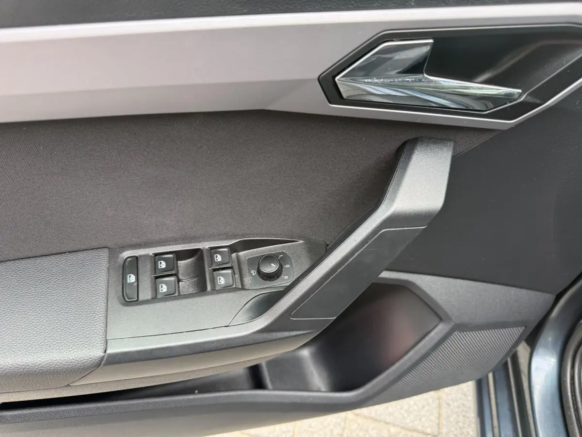 1.0 TSI FR Business Intense | 2E EIGENAAR | 3/6 OF 12MND GARANTIE | ACC | PDC | LMV | CARPLAY | CAMERA |
