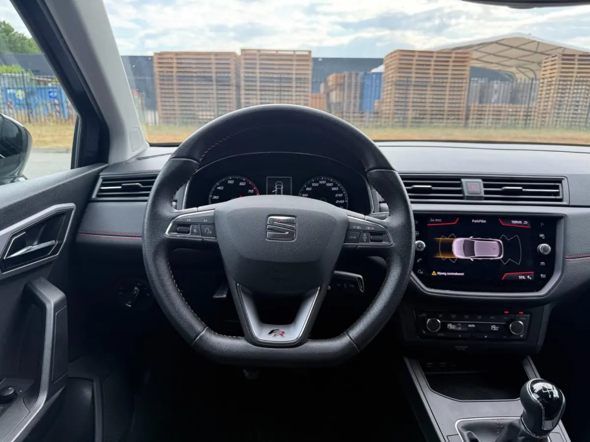 1.0 TSI FR Business Intense | 2E EIGENAAR | 3/6 OF 12MND GARANTIE | ACC | PDC | LMV | CARPLAY | CAMERA |