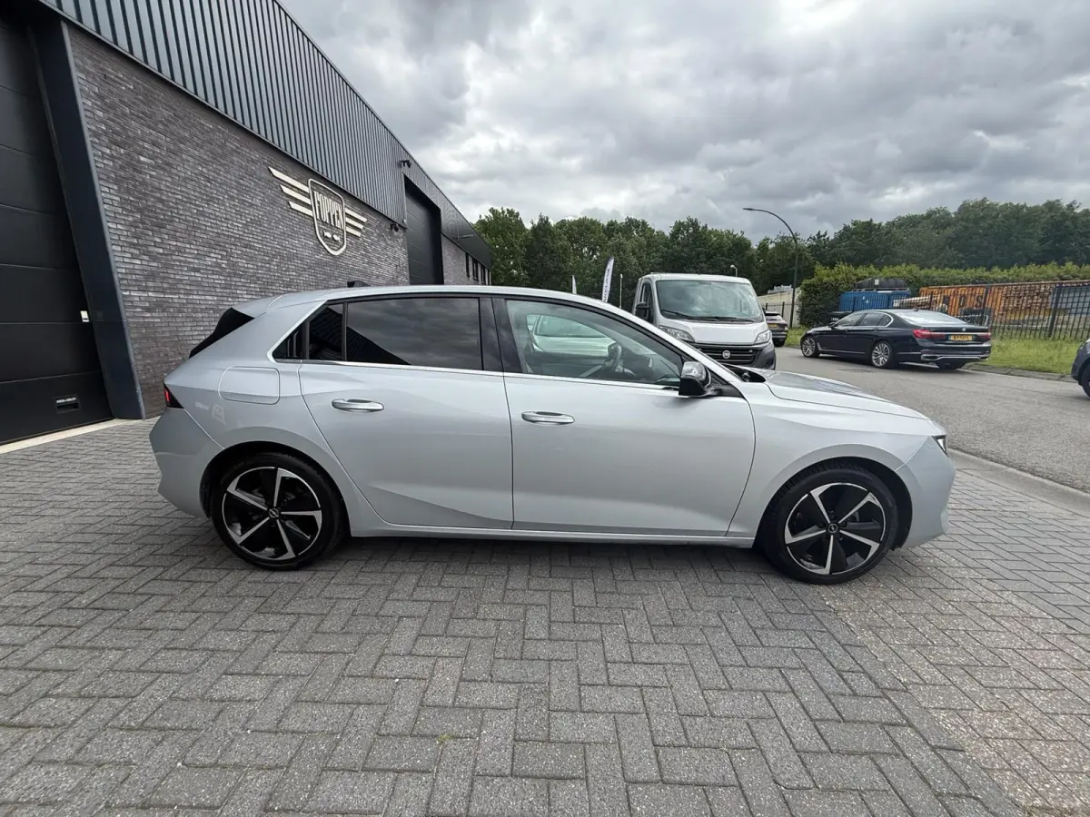 1.2 Level 3 130PK | 1E EIGENAAR | 3/6/12MND GARANTIE| LED | ACC | AGR| CAMERA | DAB | CARPLAY | NAVI |